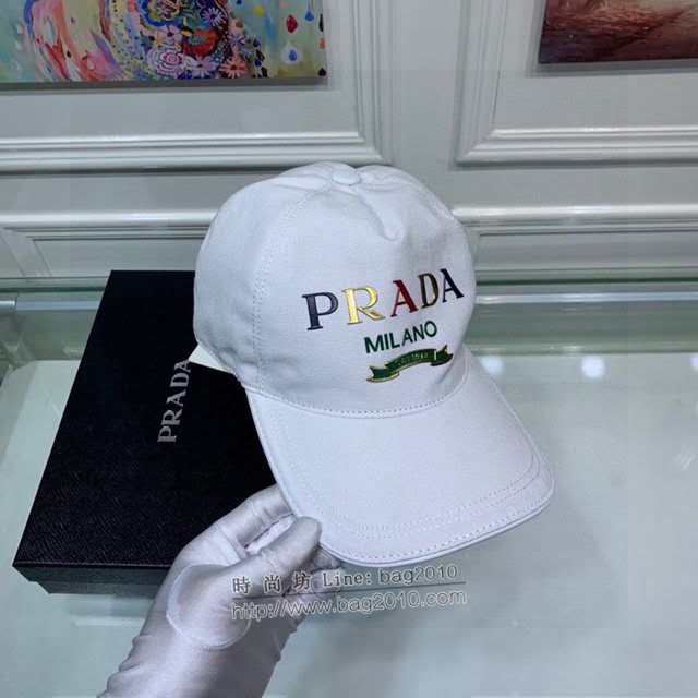 Prada男女同款帽子 普拉達字母刺繡鴨舌帽棒球帽  mm1734